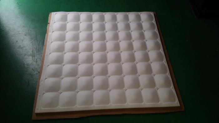 スポーツ関連部材 熱成形品